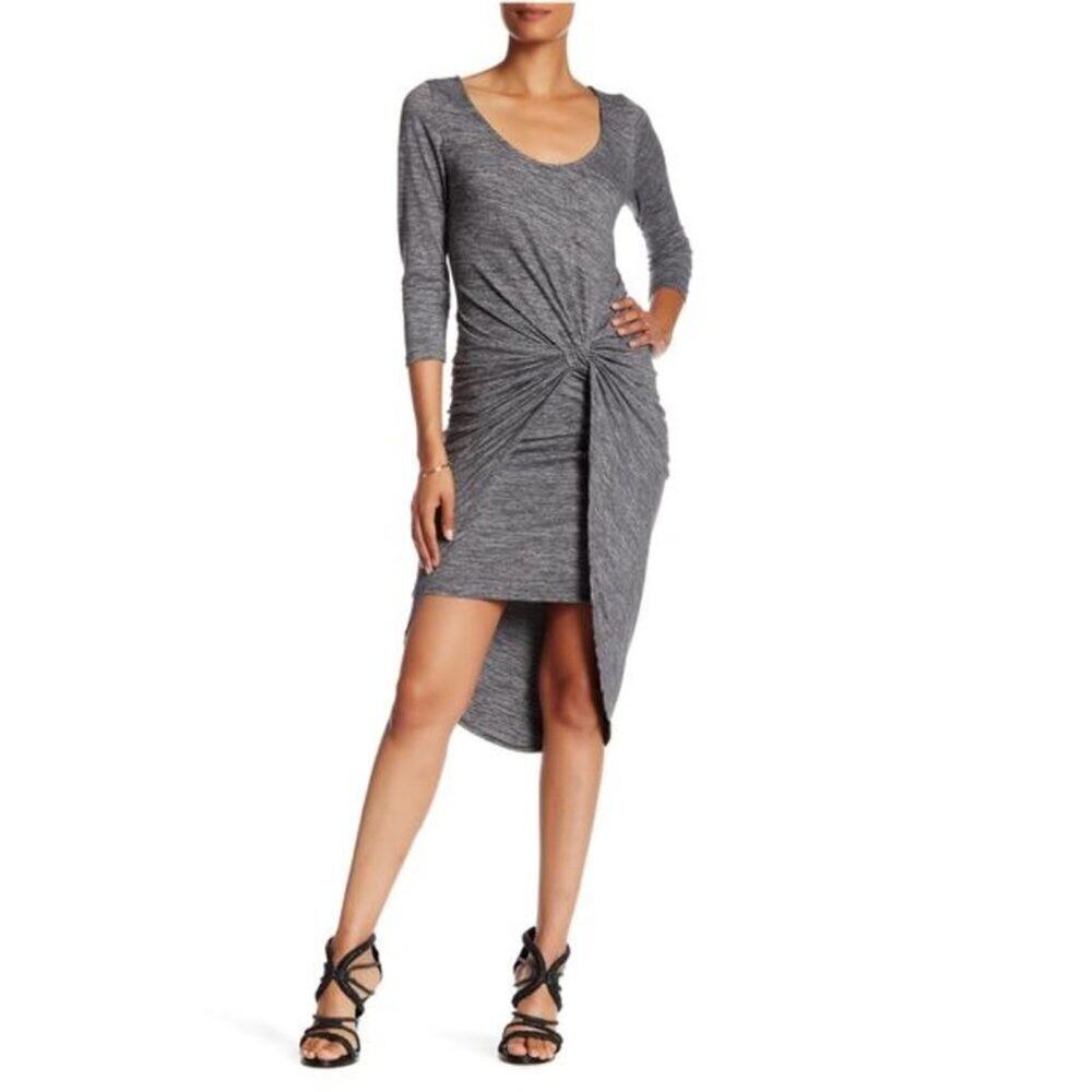 The Vanity Room Gray 3/4 Sleeves Scoop Neck Knotte